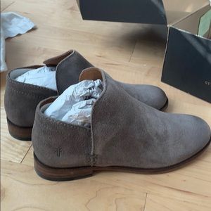 BRAND NEW Grey Frye Boots Elyssa Shootie